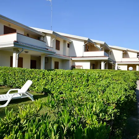 Villaggio Loriana * ビビオーネ