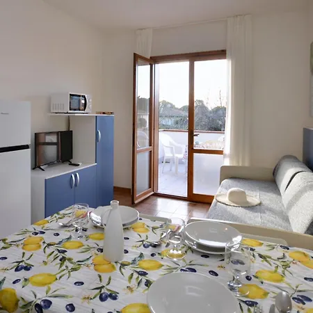 Villaggio Loriana Lägenhet *